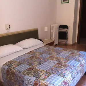 Hotel Gambara, Milaan