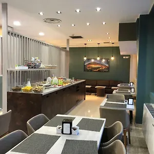 Hotell Oasi Village