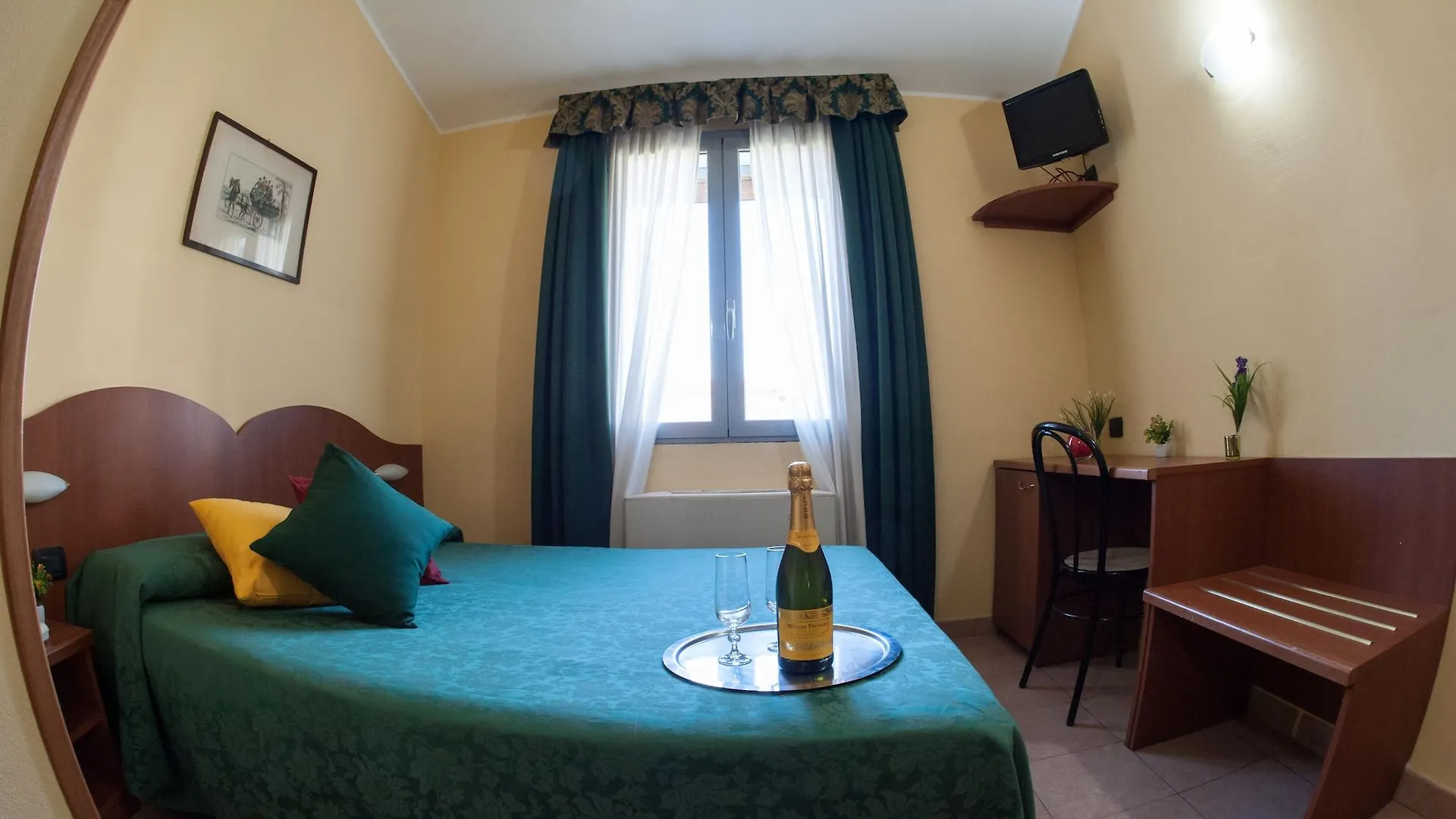 The Best Hotel Milano 2*,