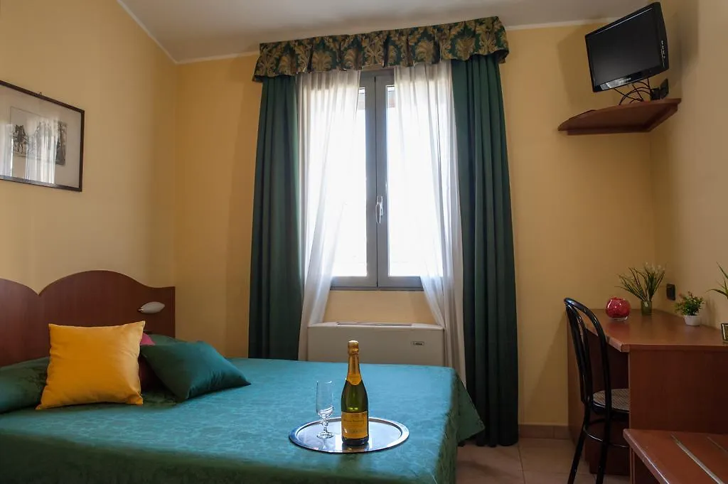 The Best Hotel Milano 2*,  Italien